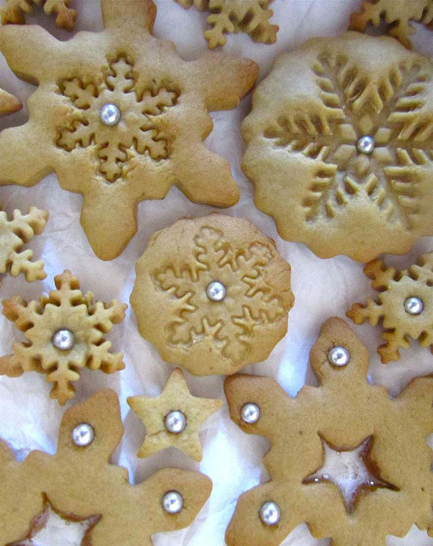 snowflake biscuits